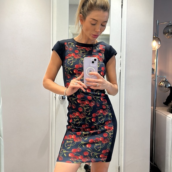 Gorgeous Ted Baker mini dress - Picture 1 of 11